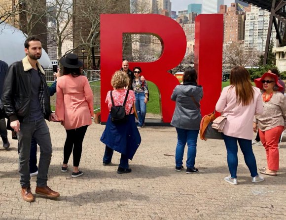 Big Red RI Icon is here to stay... Visitors at the RI Icon